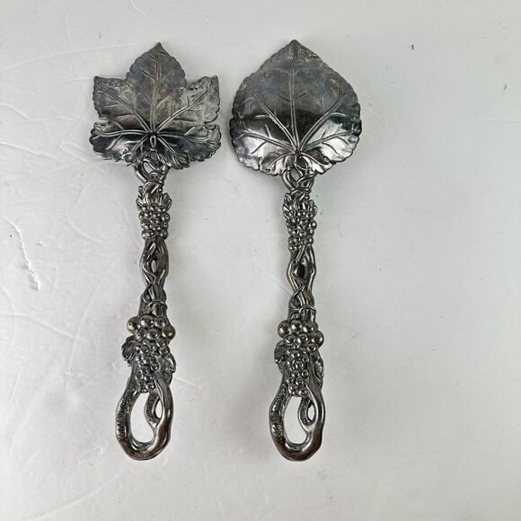 Elegant Aluminum 1997 Arthur Court 2 Piece Grape Vine Leaf Salad Food Servers - Picture 3 of 7